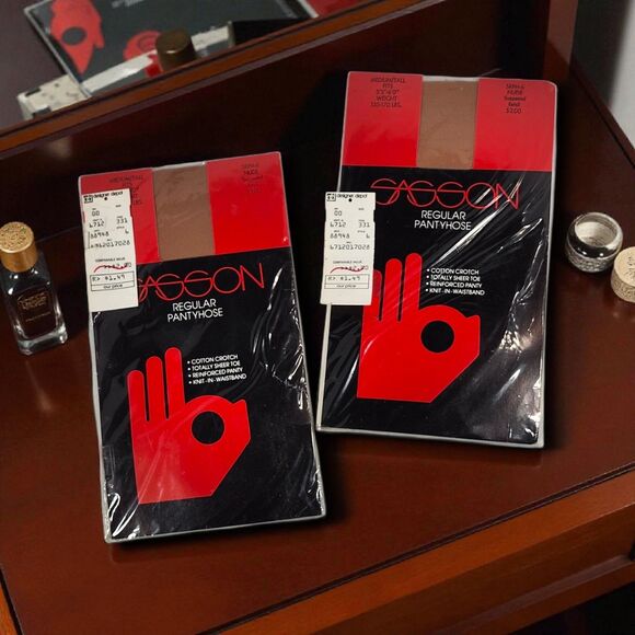 Sasson SRPH-6 Nude Pantyhose 2 Pack Medium/Tall Vintage 80s 90s NWT - Picture 1 of 3